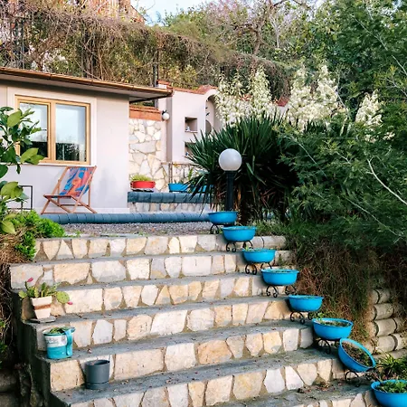 House With Garden And Bosphorus View In Kuzguncuk Villa *