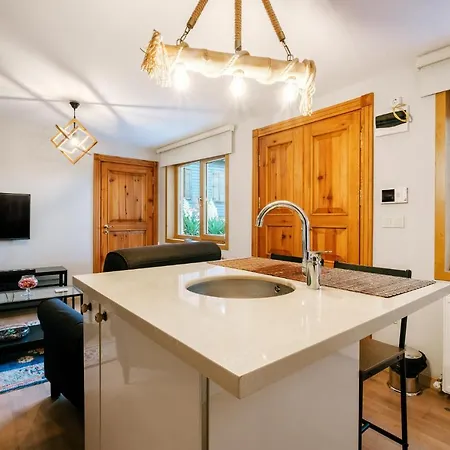 فيلة House With Garden And Bosphorus View In Kuzguncuk